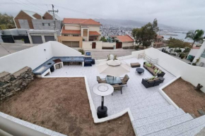 CASA BARCELONA OVER DOWNTOWN HILL